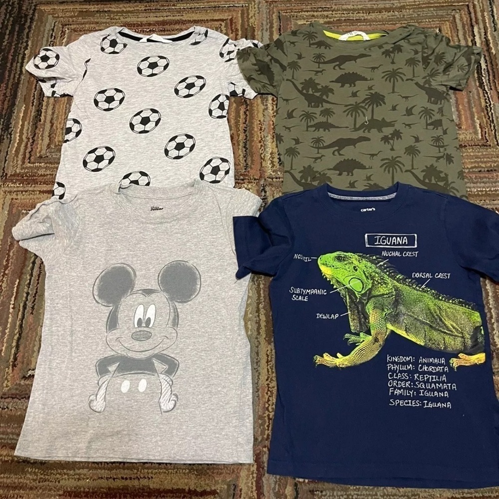 Kids Graphic T-Shirts Set Of 4 Kids T Short Sleeves Size 4-6 H&M Carters Disney